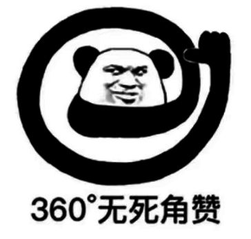 玩家使用多台手机进行游戏操作的场景，展现高强度战斗下的设备需求