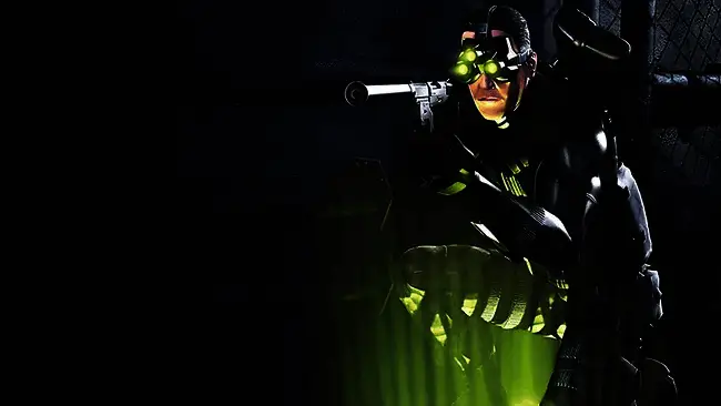 游戏战斗场景截图，角色手持武器穿越废墟环境