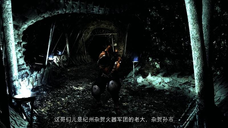 烈火剑出鞘瞬间，剑身燃烧着炽热火焰