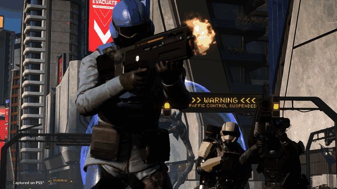 行星防御炮台启动瞬间，能量光束划破夜空