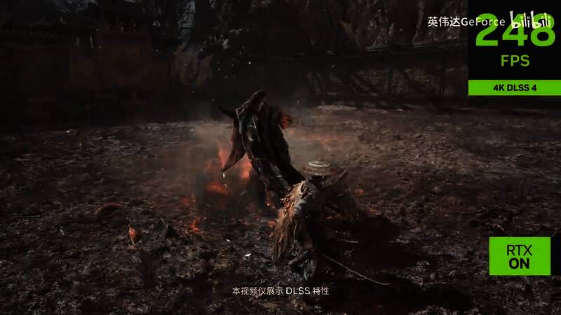 角色界面展示武器改造系统，多种材料可选，界面设计古朴且富有东方韵味