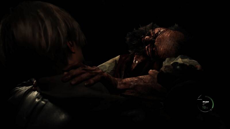 《生化危机4》经典游戏封面画面，红色与黑色主色调彰显恐怖氛围