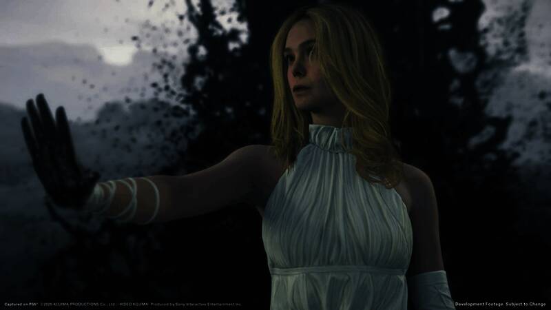 小岛秀夫接受采访现场照片，背景为《死亡搁浅2》宣传海报