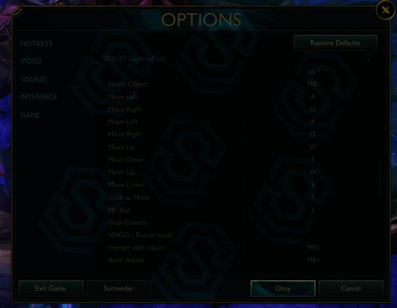 游戏内角色使用WASD操作演示画面，展现流畅走位效果
