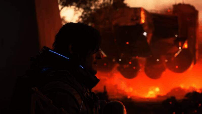 《死亡搁浅2：冥滩》游戏画面展示，主角在荒野中行走，光影效果细腻逼真