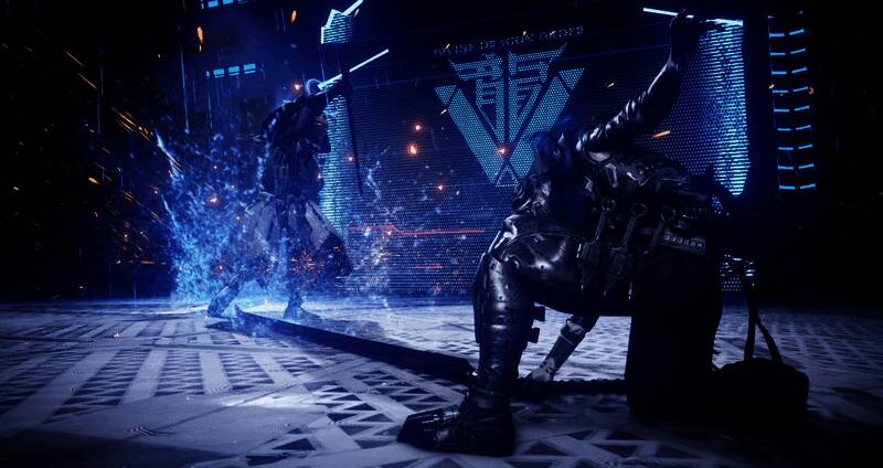 Boss战画面，巨型敌人与主角激烈交锋