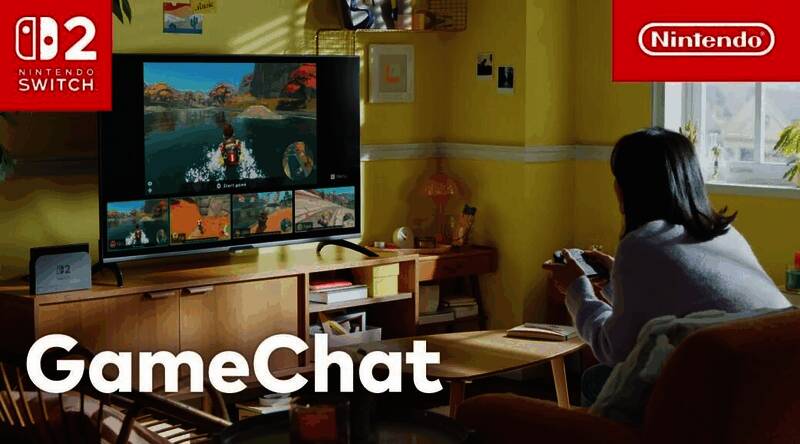 任天堂Switch2主机外观展示，银色与蓝色Joy-Con搭配新主机