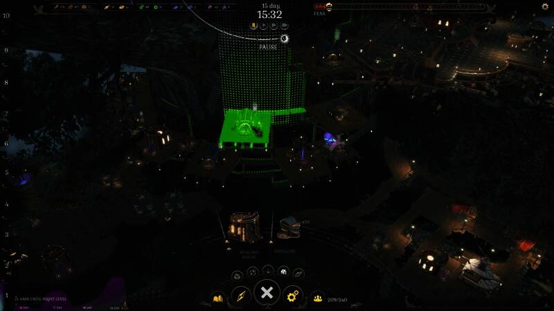 游戏内战斗场景，角色手持光能武器与怪物激烈交战