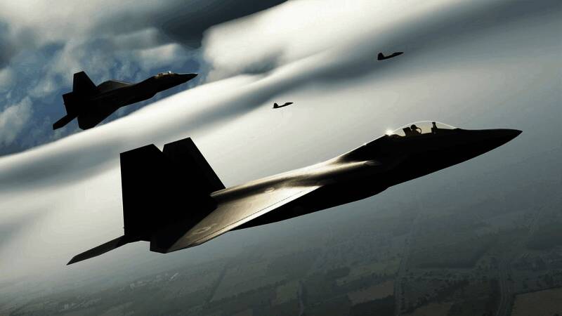 各类作战单位在地图上集结，形成完整战术编队