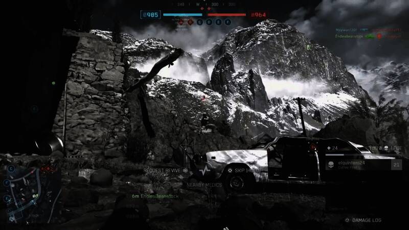 角色特写展示，装备细节清晰可见