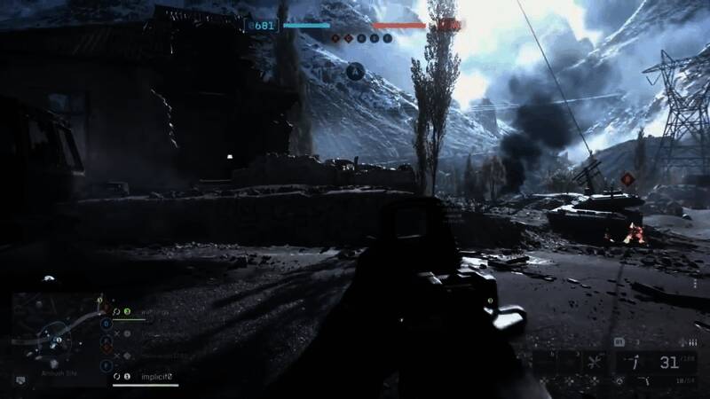 战场俯瞰视角，地图规模宏大