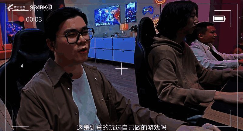 《矩阵：零日危机》游戏试玩画面，角色在场景中激烈战斗