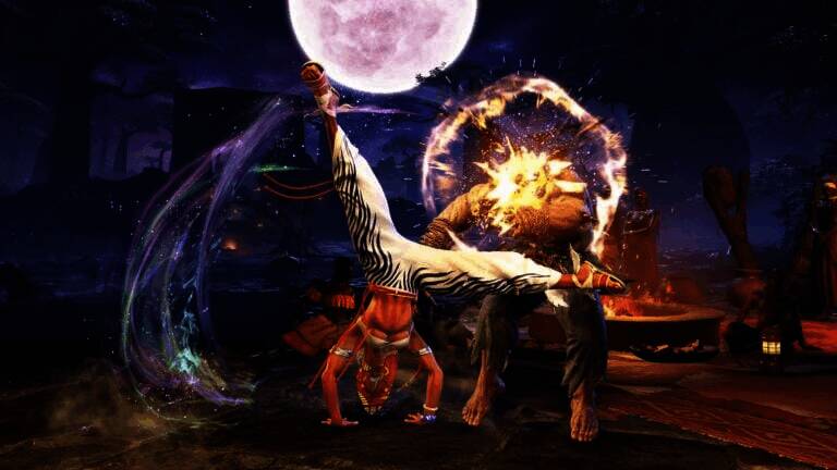 艾琳娜做出准备发动必杀技的姿态，气场十足