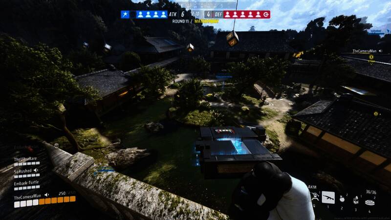 竞技场地图全景展示，多个标志性建筑融合其中