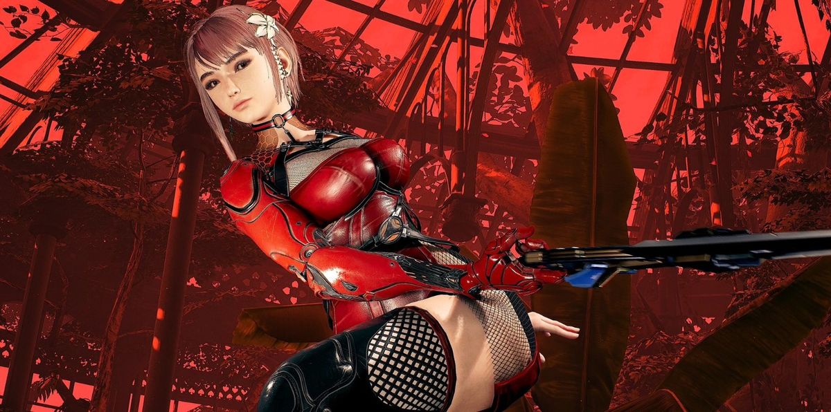 角色背对镜头望向远方，身姿修长，夕阳染红天际，画面极具电影感