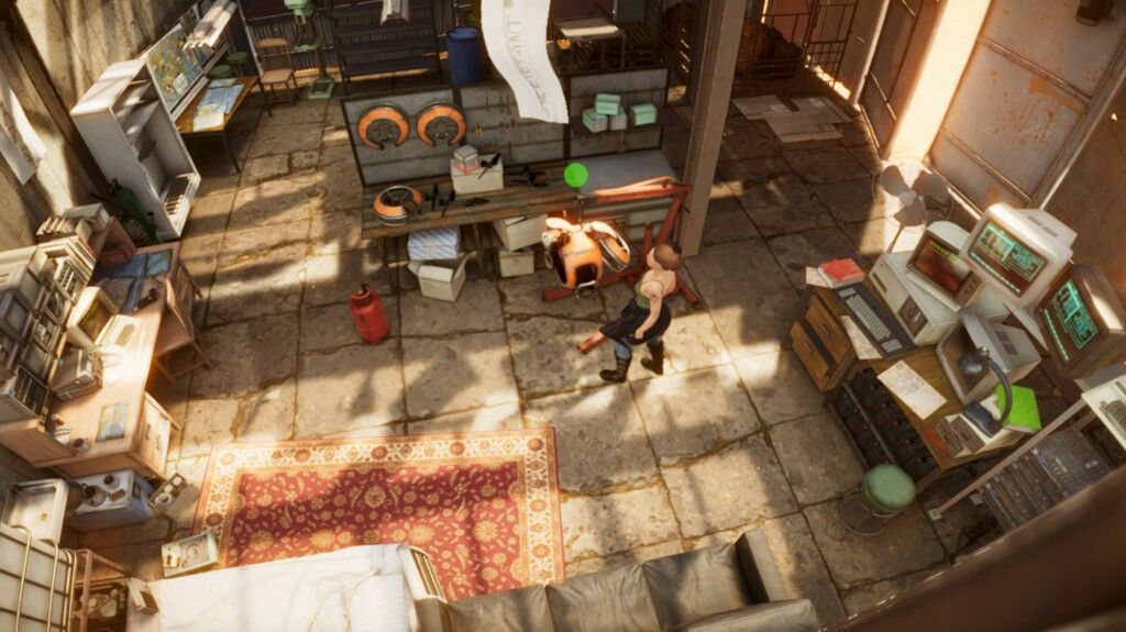 玩家驾驶战车在沙漠废墟中疾驰，前方敌方车队正发射导弹，画面充满动感与爆炸特效