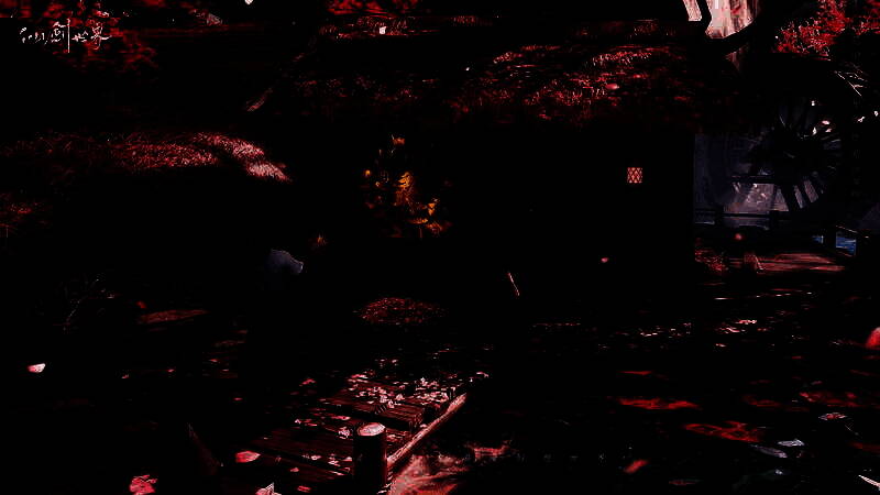 玩家在游戏中与多种精怪互动的场景，包括收服、附灵和家园共处的画面