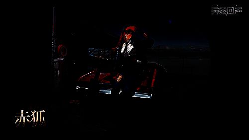 多位角色立绘展示，风格统一且细节丰富，表情与服饰极具故事感