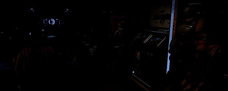 《绝地潜兵2》机械工坊装备界面展示，包含加特林哨戒机炮、迫击哨戒炮与护卫犬等装备图标