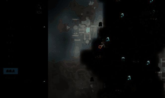 夜晚的森林中，玩家手持火把悄然接近一群野狼，气氛紧张，月光透过树梢洒下斑驳光影