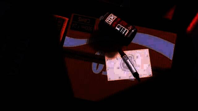 团队作战画面，多名角色协同战斗，技能特效绚丽