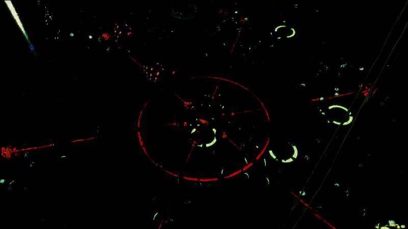 玩家角色使用护盾格挡后反击，技能特效爆发，画面充满金色冲击波与破碎粒子