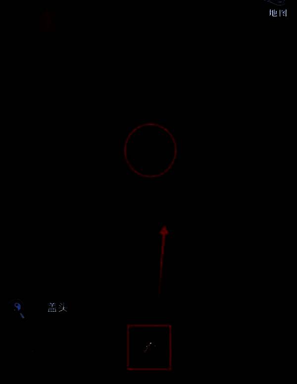 门口红帘飘动，突然闪现出恐怖人脸