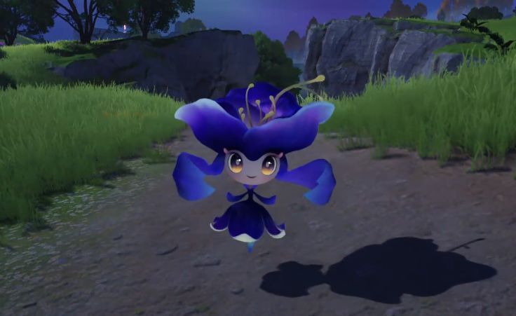 玩家在青石台左侧小路上前行，沿途出现摩托郎、走调草和飘飘花三种精灵