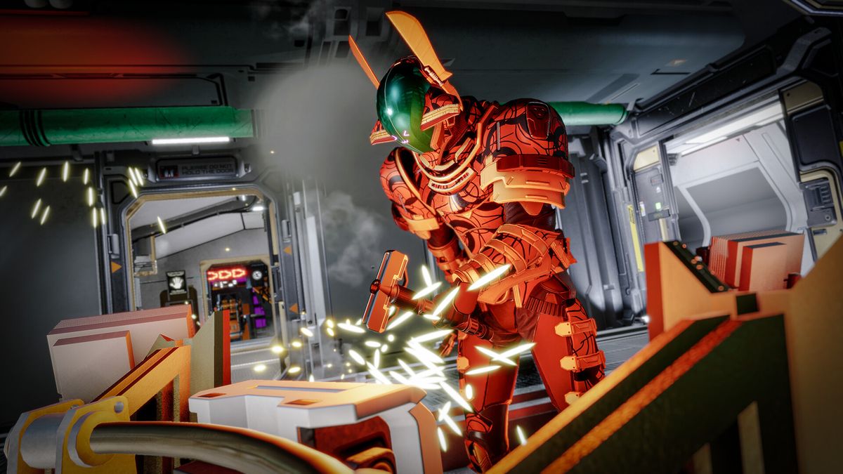 四名不同角色在飞船控制室内忙碌操作，一人正在维修电路，另一人操控炮台，场面紧张而混乱