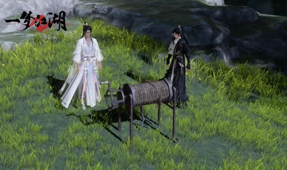 掘宝搭档玩具使用场景，两名角色正在合力挖掘地面