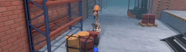 三辆不同类型的叉车并排停放，分别是电动三轮、柴油四轮和手动搬运车