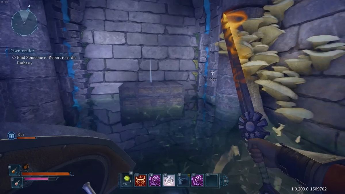 地下洞穴探险场景，火把照明营造神秘氛围