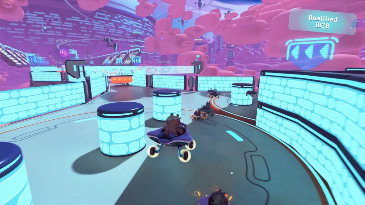 绝命模式高难度跳跃点，赛车在断裂轨道间飞跃