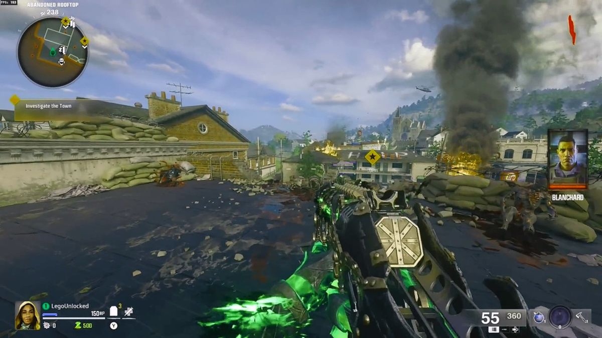 龙骑士皮肤背部特写，巨大可动翅膀细节清晰可见