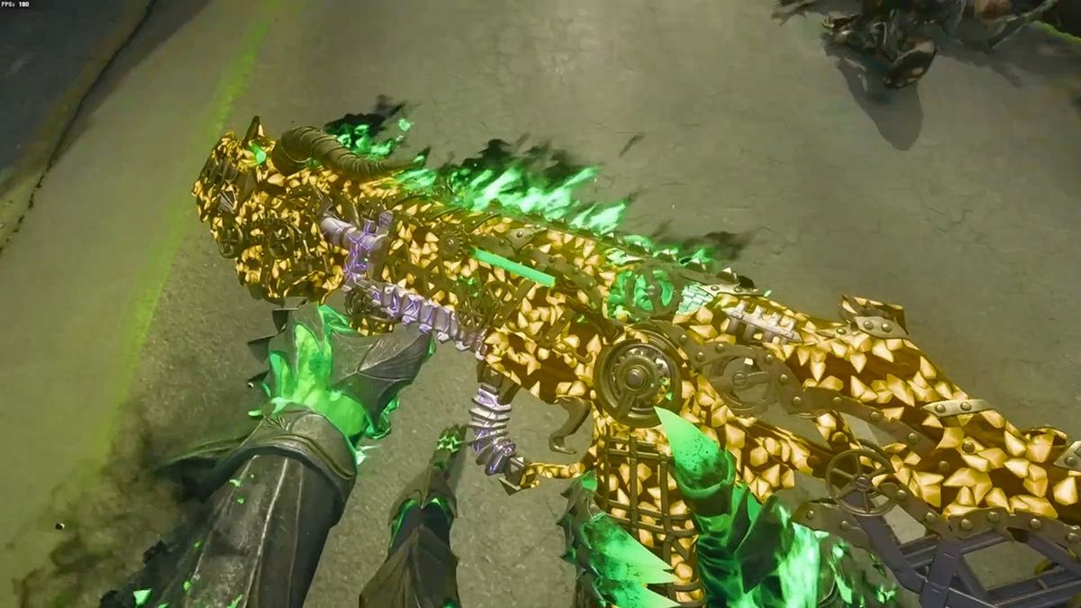 多人模式大厅中，玩家们纷纷展示新获得的稀有皮肤