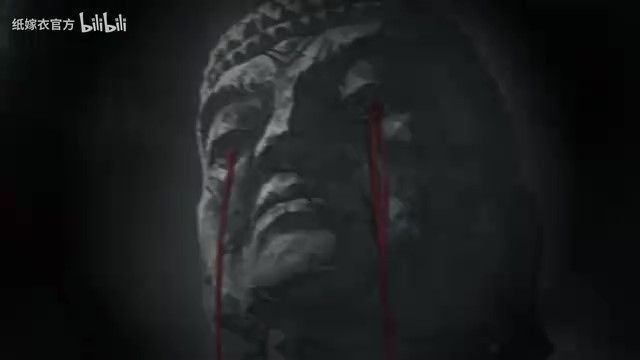 梦境交错画面，现实与幻象重叠，主角在走廊中奔跑，身后浮现模糊鬼影