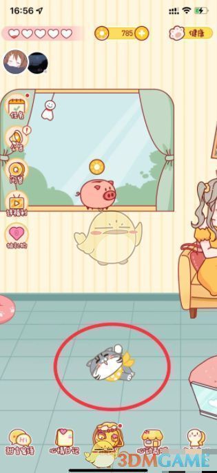 玩家点击虚拟小猫的瞬间截图，小猫耳朵竖起，眼睛微眯，准备接受抚摸