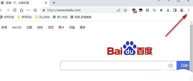 百分浏览器主界面，右上角显示三个点组成的菜单按钮