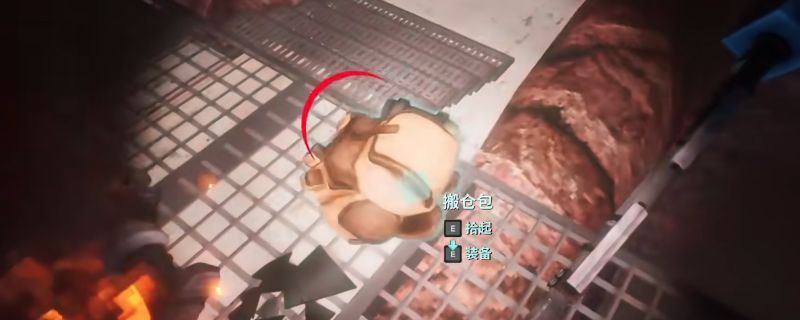 《非生物因素》中囤积者的外观展示，身穿老鼠防护服，背负大型棕色背包，手持扫描设备，形象怪异且具有辨识度