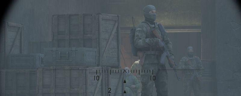 玩家在波尼索维埃西部仓库内拾取SVD狙击枪的场景，昏暗灯光下武器放置于木箱之上