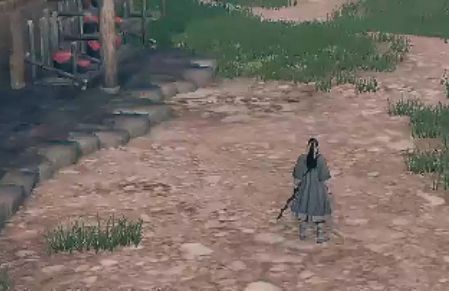 角色跪坐在禅房内，方丈手持一卷古旧经书递出，烛光映照出庄严氛围