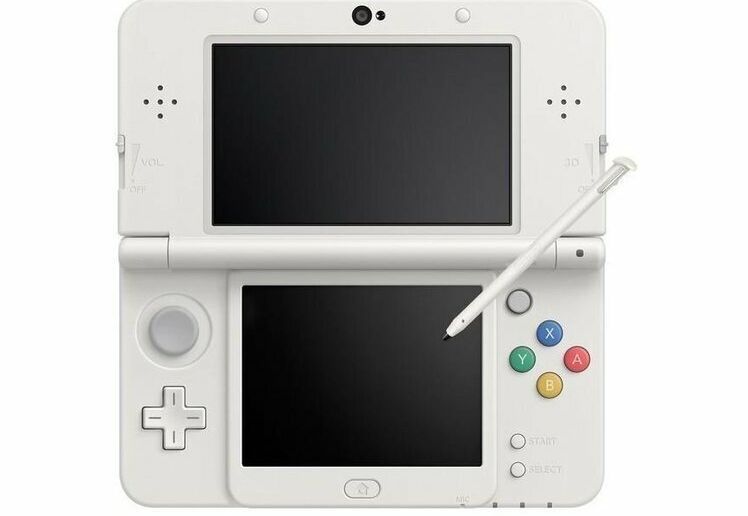 经典掌机对比图，展示GB、PSP、PS Vita等昔日主流掌机外观设计