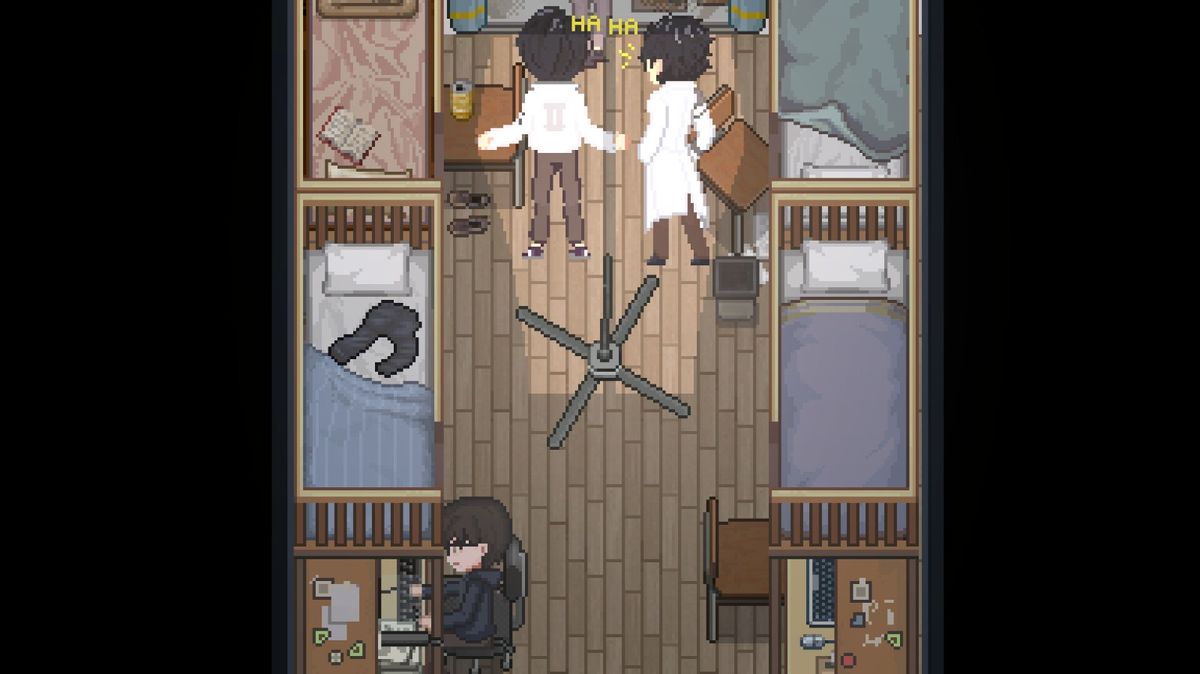 游戏UI界面展示，左侧为角色状态栏，右侧为背包与任务日志，设计简洁且信息丰富