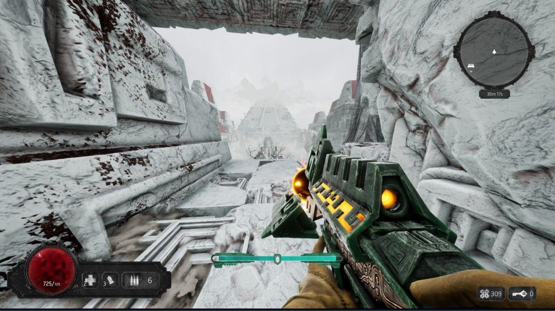 玩家角色在悬崖边缘转身的瞬间画面，背景为昏暗的岩洞结构，前方可见微弱光芒的缺口