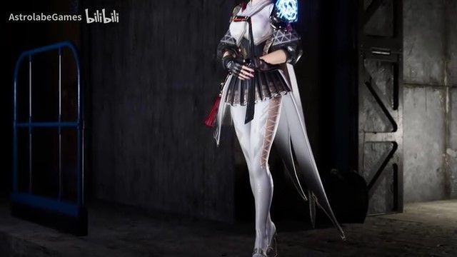 巨大鬼神盘踞在城市废墟中央，周身缠绕黑雾