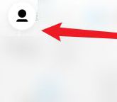 个人中心页面截图，红框标注‘客服’按钮位置，清晰醒目