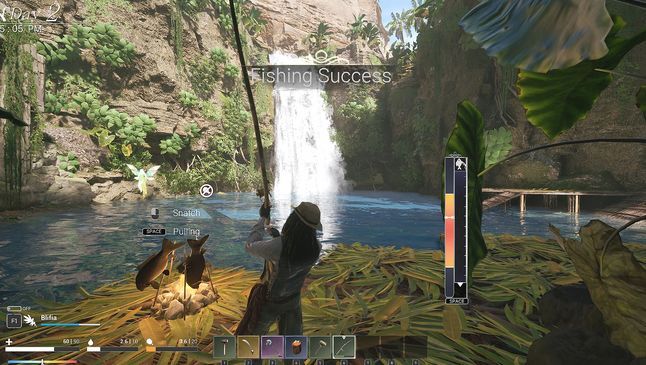 角色手持火把行走在废弃小镇街道，两侧是倒塌的房屋与破碎车辆，光影交错营造紧张气氛