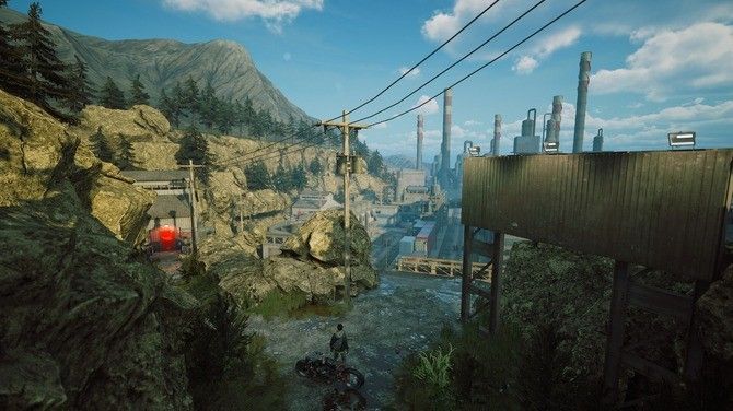 武器自定义界面，展示刀具与改装选项