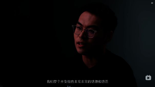 《鸣潮》主题曲《Waking of a World》宣传海报，背景为世界崩塌与新生交织的宏大场景