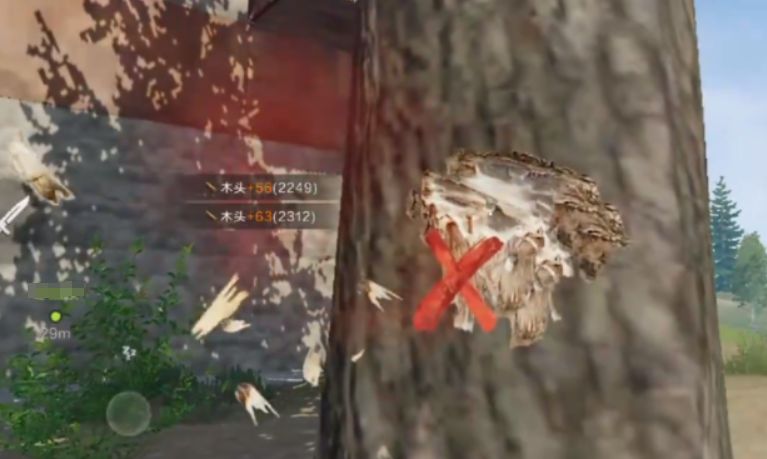 玩家使用不同材料分层建造的领地布局